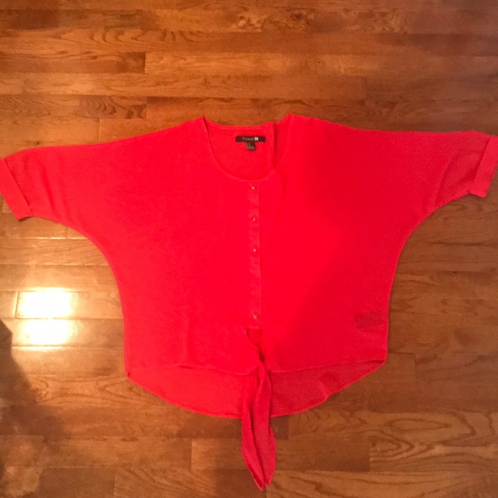 Forever21 front knot flow crop top